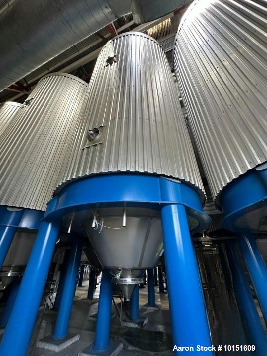 9,300 gallon Ziemann Bauer, 300 BBL Fermenter, 304 Stainless Steel, 10' 2" diameter x 30' H, cone bottom