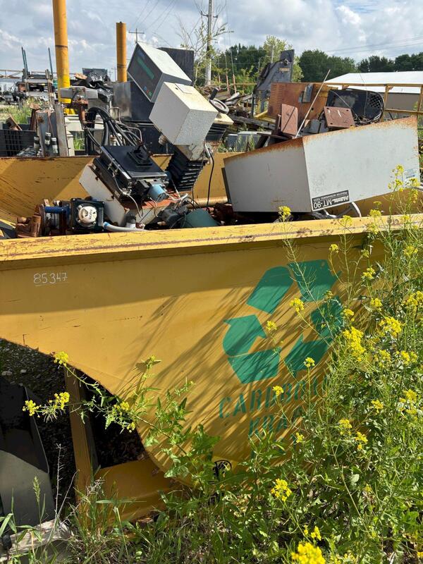 3/4 cu. yd. Wright, scrap hopper with wheels, 6,000 lb. load capacity, 61" x 39.5" x 36", 2.5" x 28.76" fork