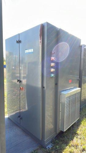 100 KW Simplex #TITAN-100, forced air-cooled resistive/inductive load bank cabinet, 75 KVAR, 480 V., 3 Ph.