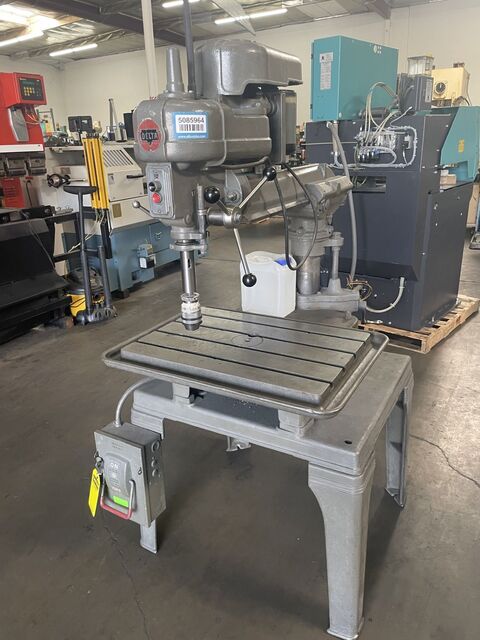 32" swing Delta Rockwell #15-118, Ram-Type Radial Arm Drill Press, 3" column, 6"-7" quill stroke, #2 MT