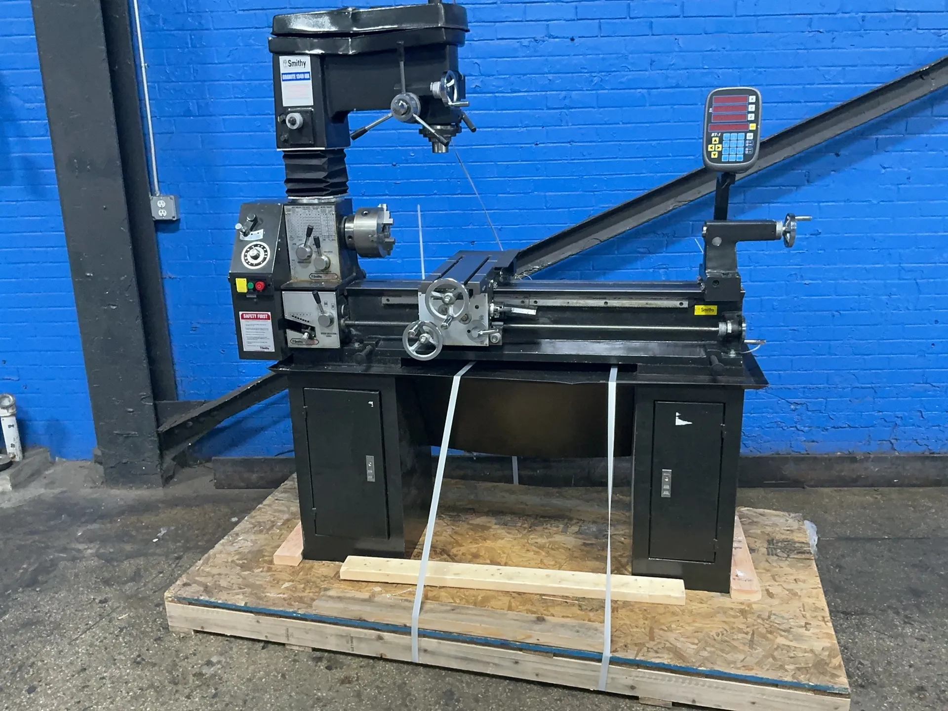 12" x 39" Smithy #Granite-1340-MX, Lathe, 6" 3-jaw chuck, 1" bore, tailstock, BT-3 controller, 110 V., 1 Ph.