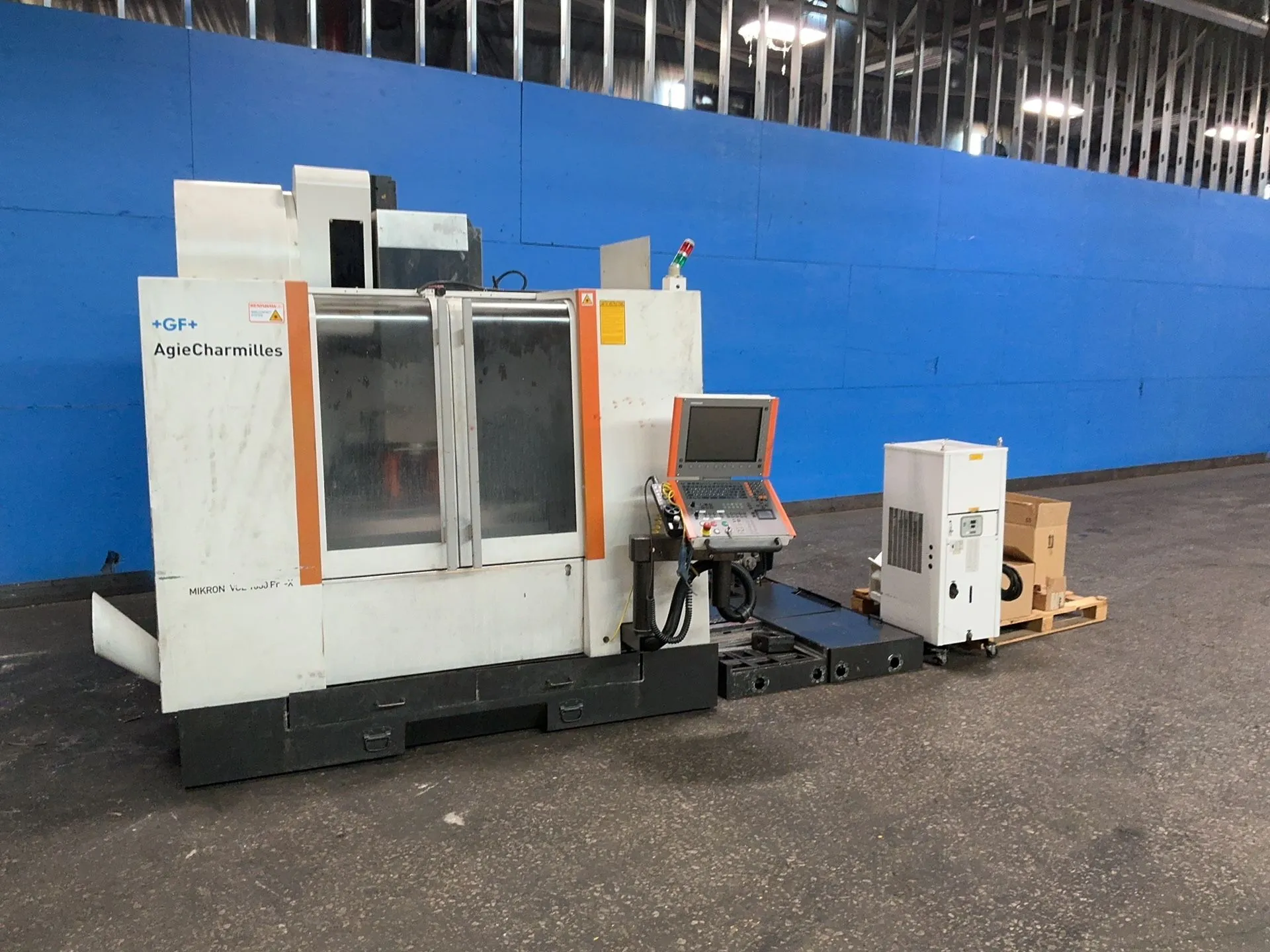 Agie Charmilles #VCE1000-Plus-X, CNC Vertical Machining Center, 22" x 39", Heidenhain controller, 24 position