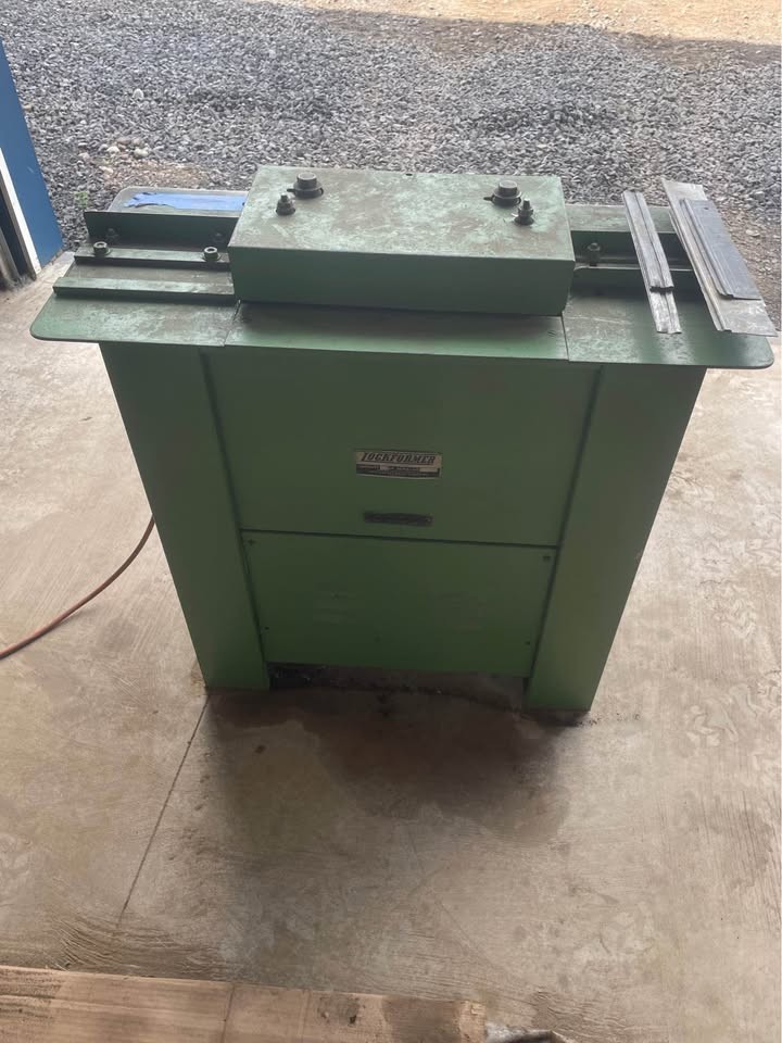5 Stand, Lockformer Pittsburg and Drive Cleat Machine, 20 Gauge