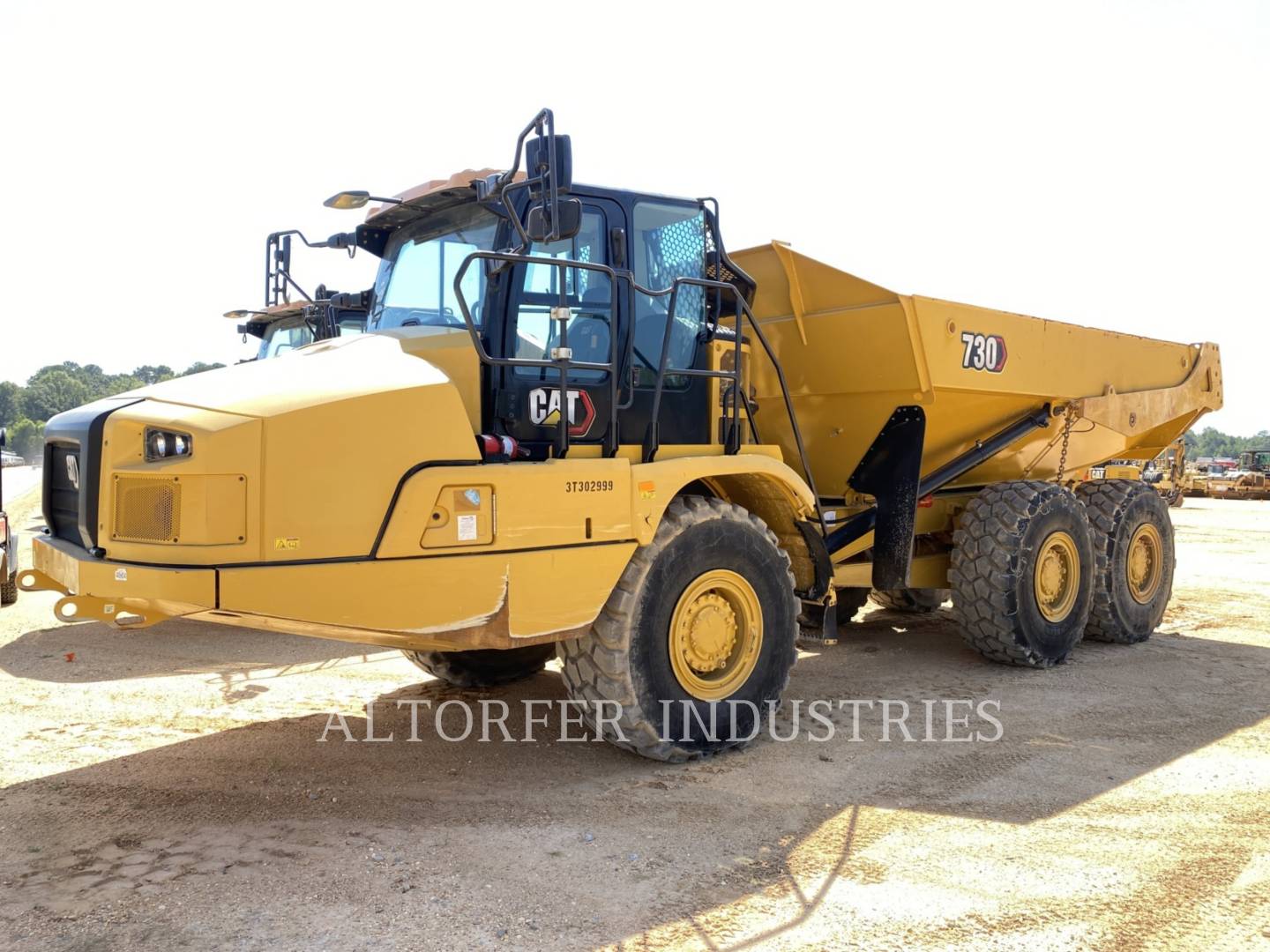 Caterpillar 730-04, Articulated Truck, 3354 hours, S/N: 3T302999, 3354