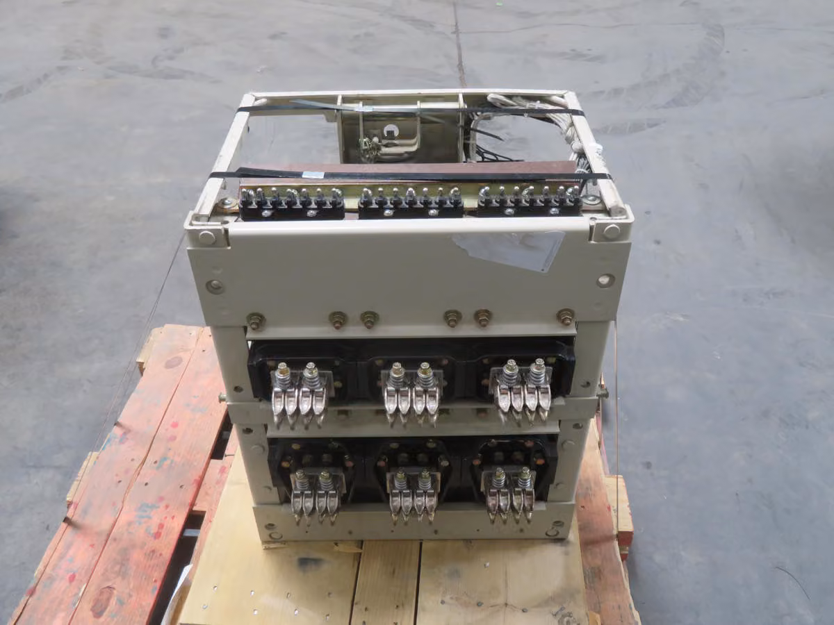 1600 Amps, GE #AK-2A-50-1, Circuit Breaker, 3-POLE, Air Type, 600 VAC, 1600 Amps, 60 HZ