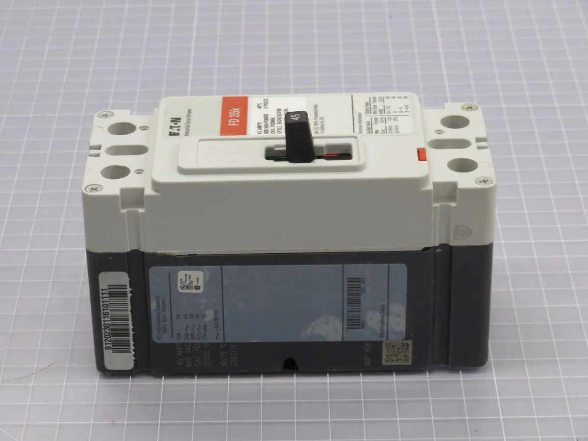 45 Amp, Eaton #FD2045L, Molded Case Circuit Breaker
