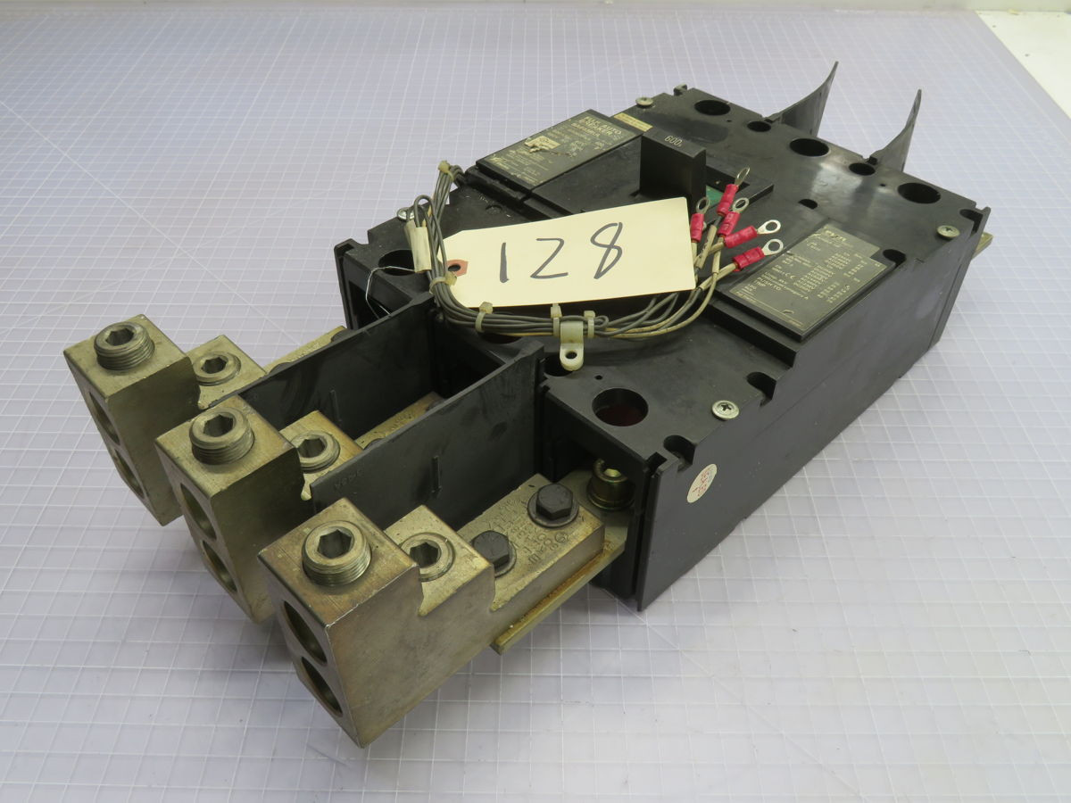 600 Amp, Fuji Electric #SA603RUL, Din Rail Mount Circuit Breakers (2 available)