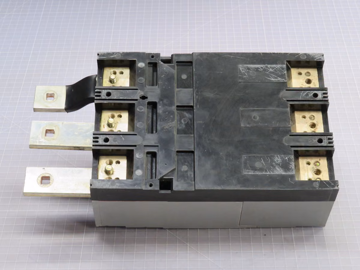 600 Amp, Siemens #HLD63F600, Breaker, 3P, 600A Current, 600V Voltage, 18KA Interrupt, Thermal Magnetic Trip