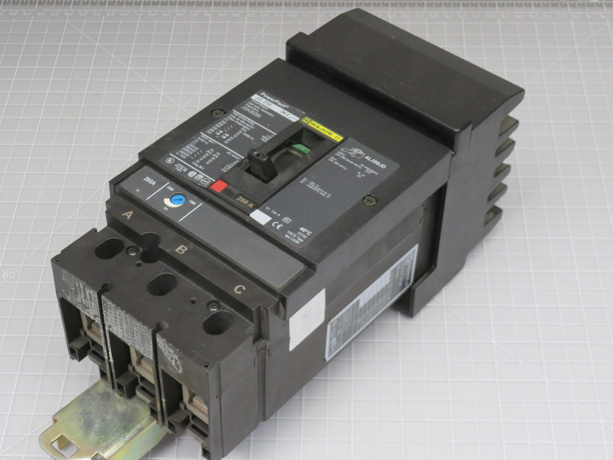 Square D #250, Powerpact Jg Circuit Breaker 240V 50-60 HZ
