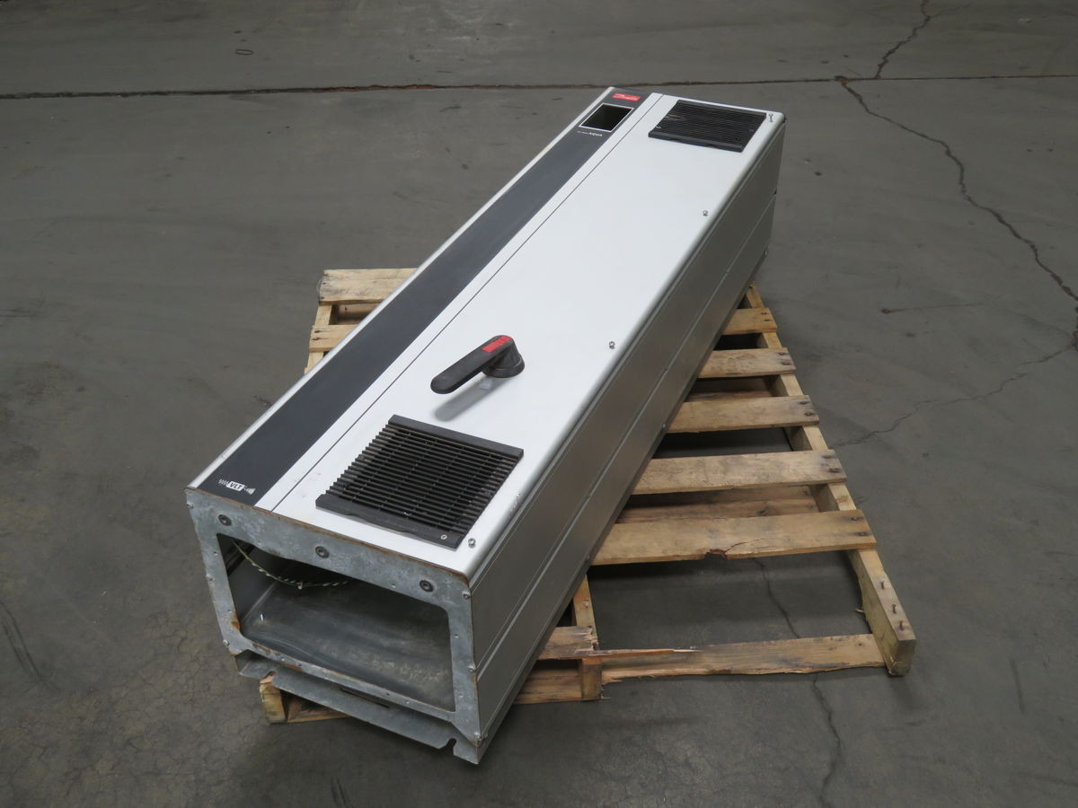 40 HP Danfoss #V lt8302at4c54pdr0dl, 0C0 Frequency Drive, 30 KW Power, 60A Output, 380-480V Input