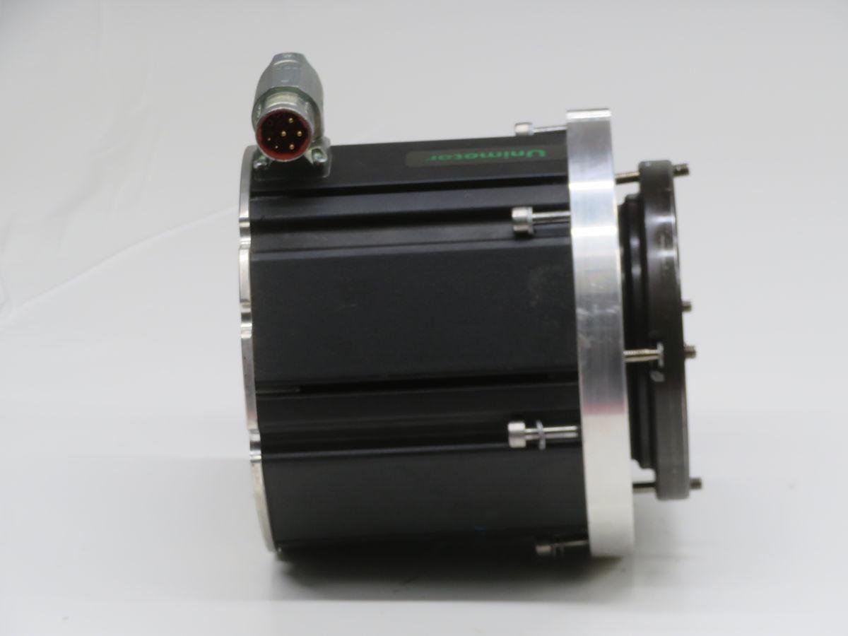 1.57 kW Emerson #158UGD040XHXXA148066-SHPR, Servo Motor, 900 RPM, 17 Nm, 327 Volts, with brake