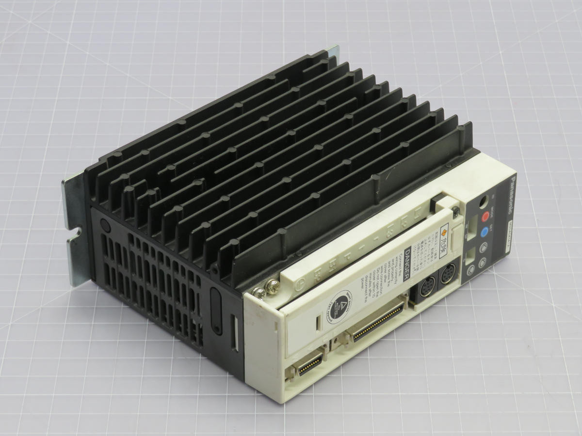 0.4 KW Panasonic #MSDA043A1A, AC Servo Drive