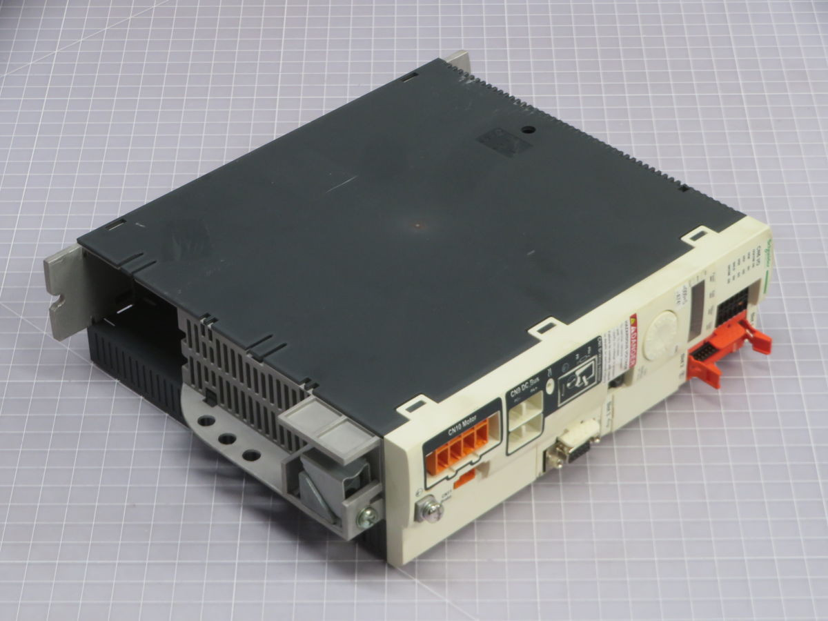 0.4 KW Schneider #LXM32MU60N4, Motion Servo Drive