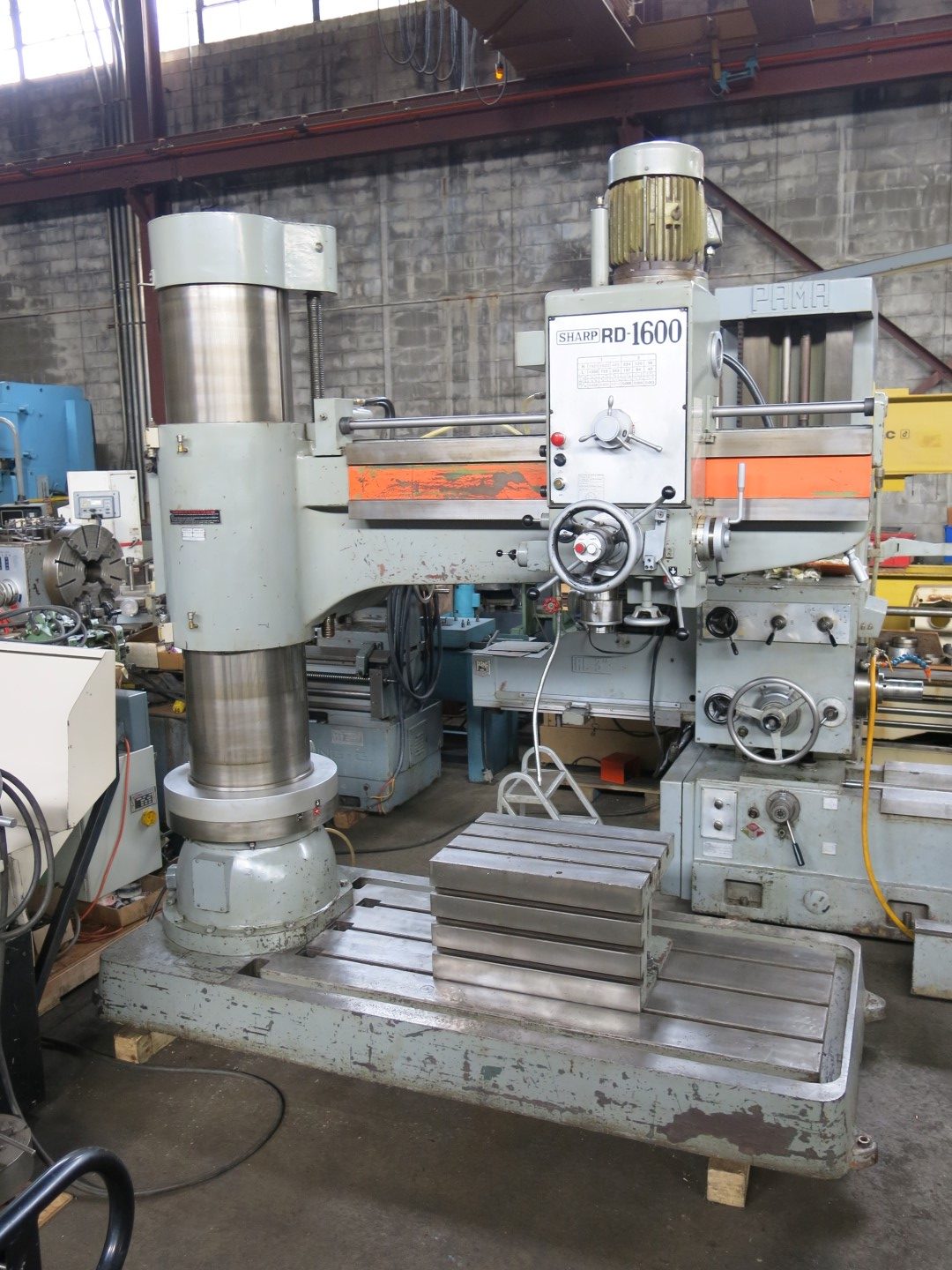 5' - 17" Sharp #RD-1600, radial drill, 63" max spindle to column, 49.62" head travel, MT5, 40-1920 RPM, 12