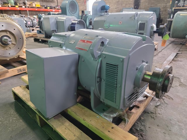40 HP 1200 RPM General Electric, Frame 366ATY, Drip-Proof Ball Bearing, 500 VA, 240/120 VF, New Surplus