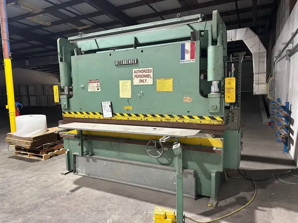 95 Ton, Betenbender #10-95, hydraulic press brake, 10' overall, 102.5" between housing, 8" throat, 14" open