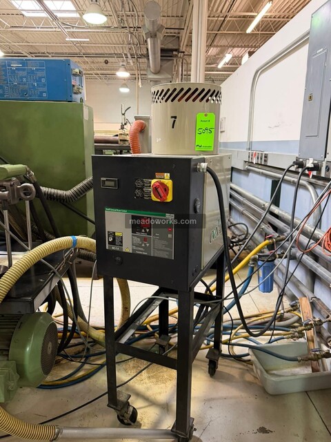 Conair #SC7.5, Small Carousel Desiccant Dryer, stand w/casters, 240 V.