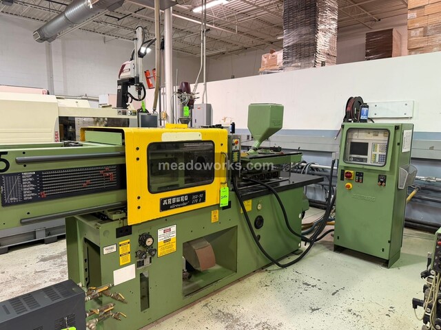 39 Ton, Arburg #Allrounder-270-D-350-90, Hydraulic Injection Molding Machine, 16.9 HP, Dialogic control