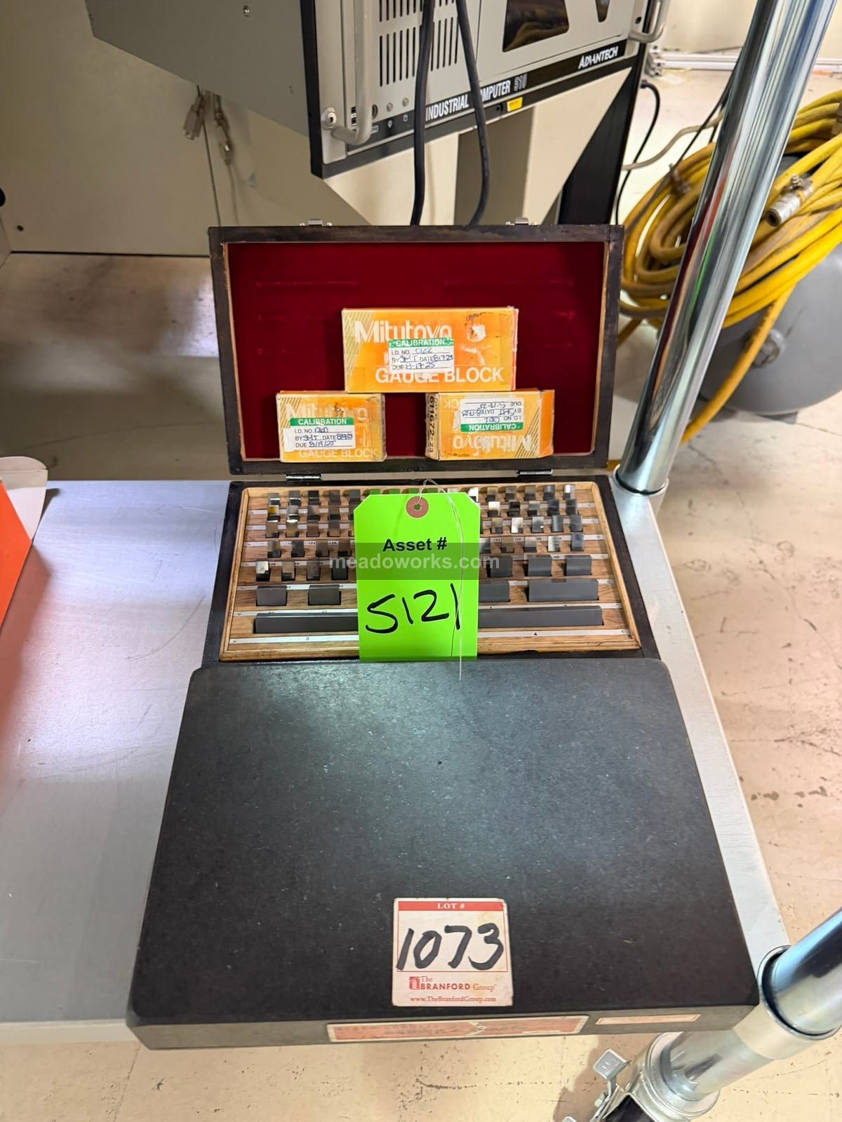 Brown & Sharpe, Gauge Block Set w/Granite Surface Plate, HDT Fed. Grade 3" set, (3) Mitutoyo gauge block boxes