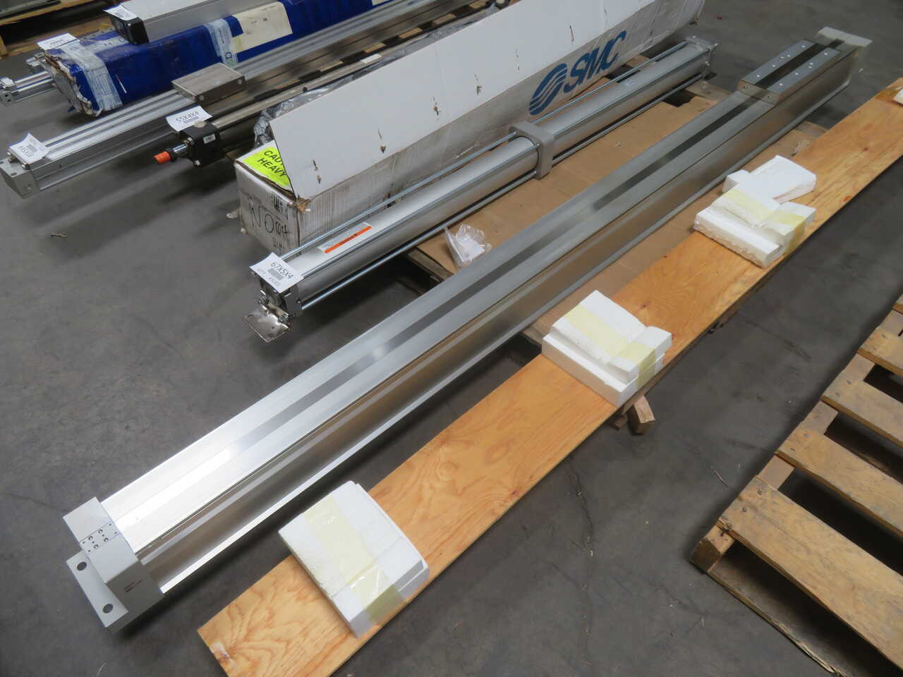 SMC #MY1B80G-1720, Pneumatic Rodless Cylinder