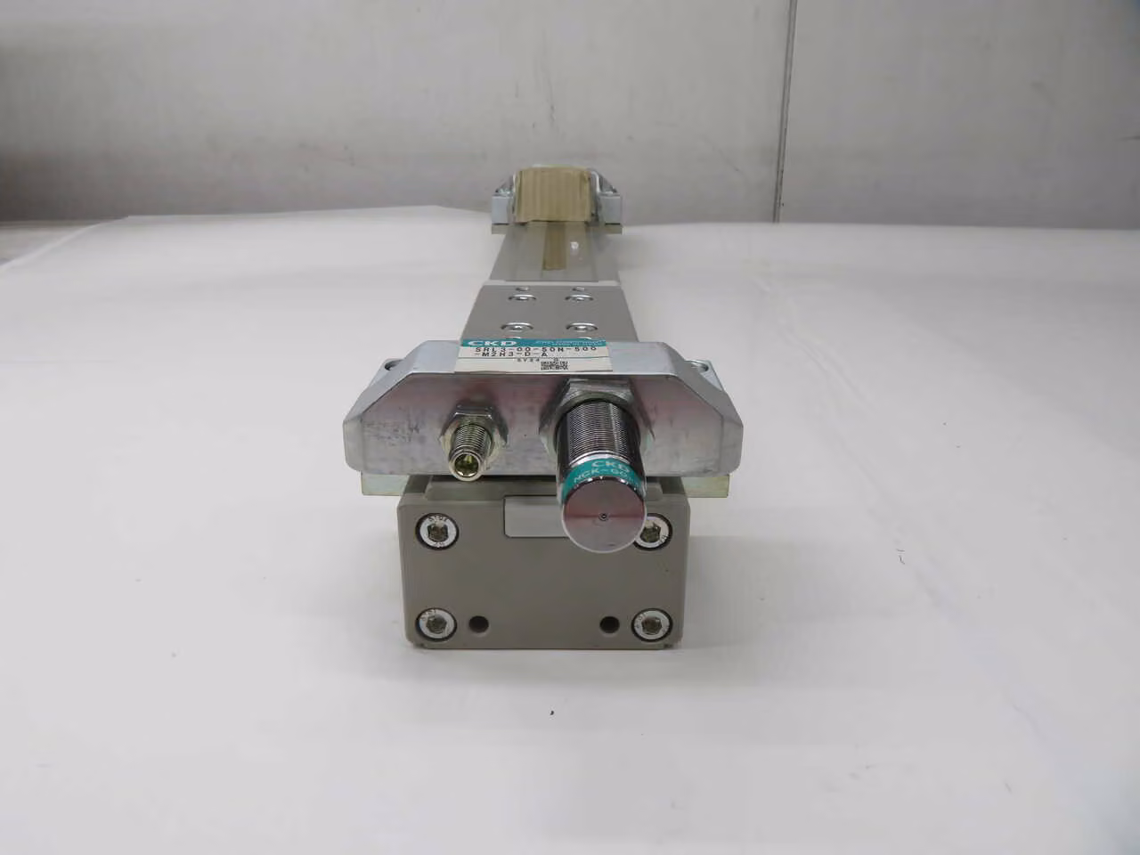 CKD #SRL3-00-50N-500-M2H3-D-A, Pneumatic Rodless Cylinder