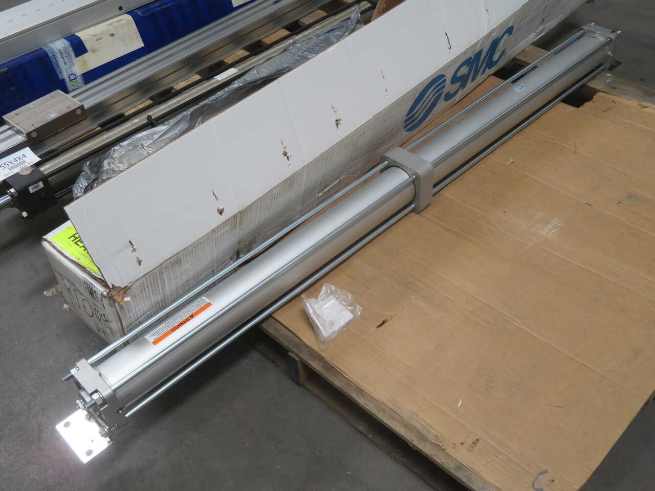 SMC #CA2L80-1450-XC3BD-X142US, Pneumatic Tie Rod Cylinder