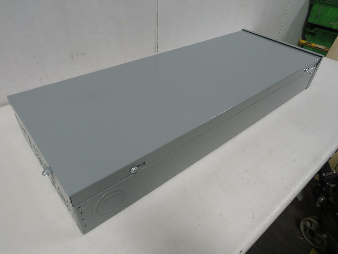 200 Amp, Eaton BRP40B200R, Outdoor Main Loadcenter 200 Amp 40 Space 80 Circuit