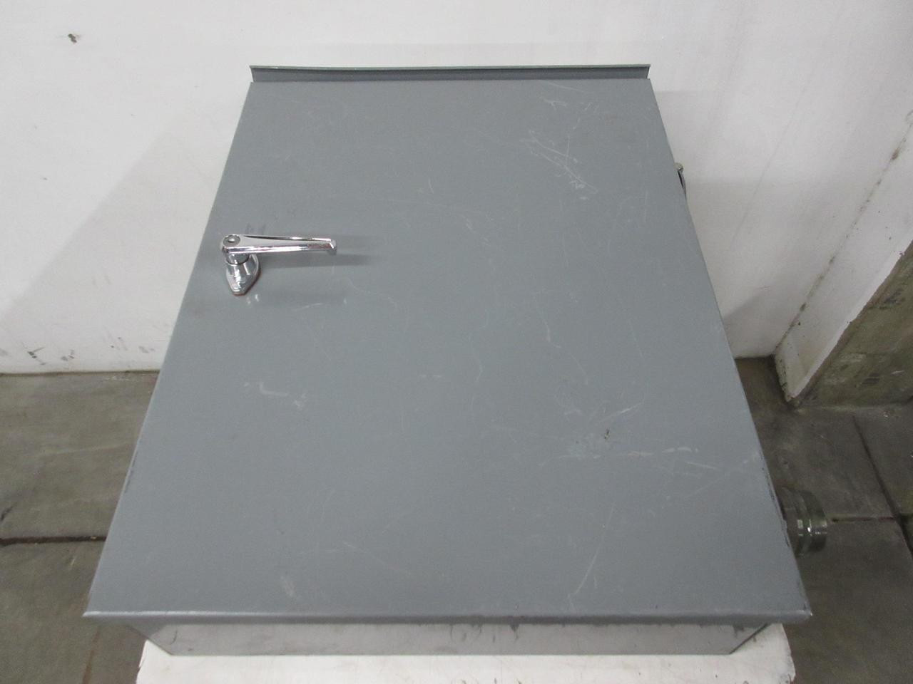 Square D 12313460830080001, Electrical Power Distribution Panel, 120/208V, 3 phase, 4 Wire