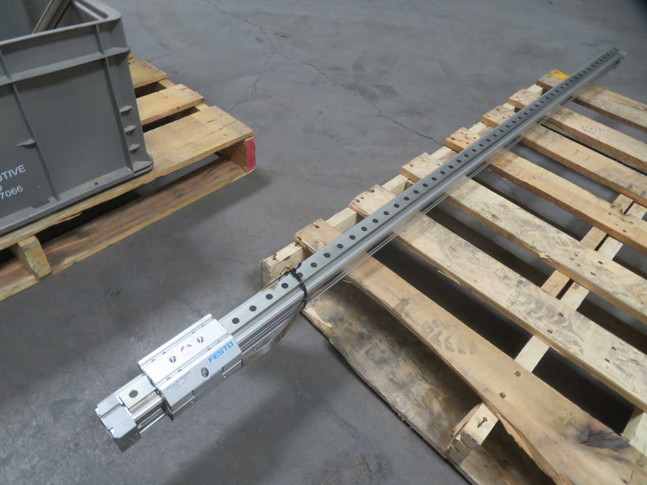 Festo #DGPL-25-1500-PPV-A-KF-B, Linear Actuator