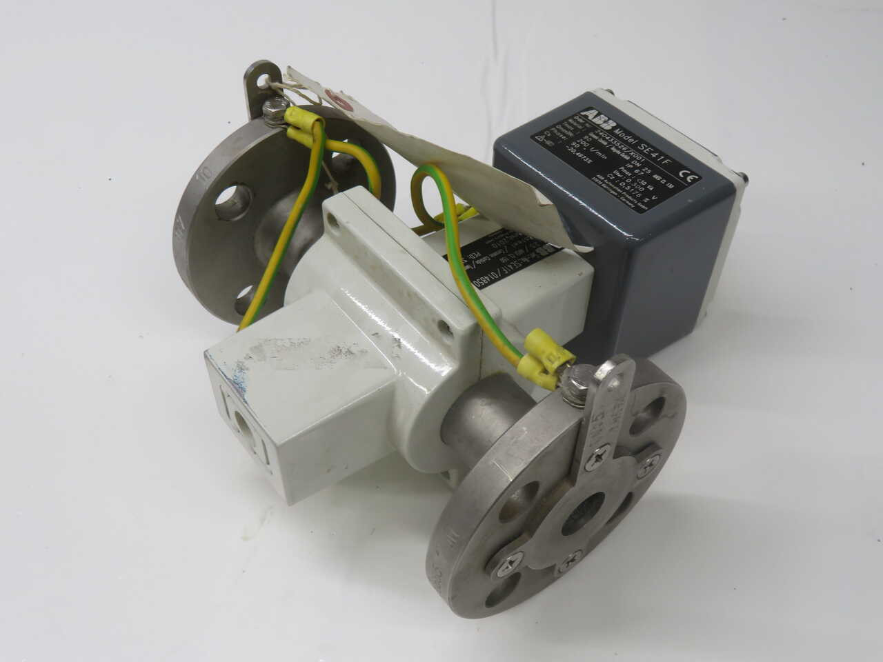 ABB #SE41F, Flowmeter, DN40 Dia, 600 L/MIN Flow, 130 C Temp, IP67 Rating