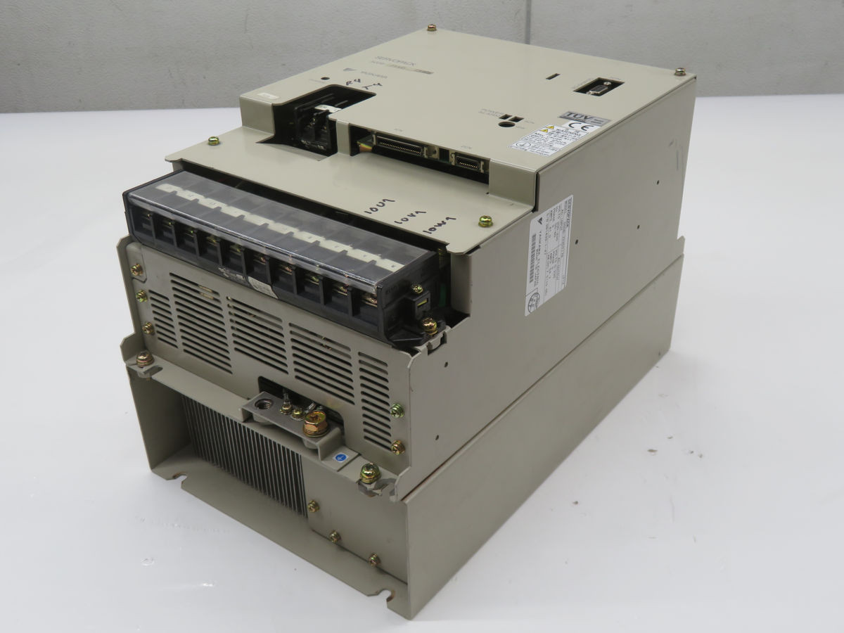 7.5 KW Yaskawa #SGDB-75VDY178, Servo Drives, 7.5 KW Power, 3-PH 220-230 VAC Input, 54.7 A Output