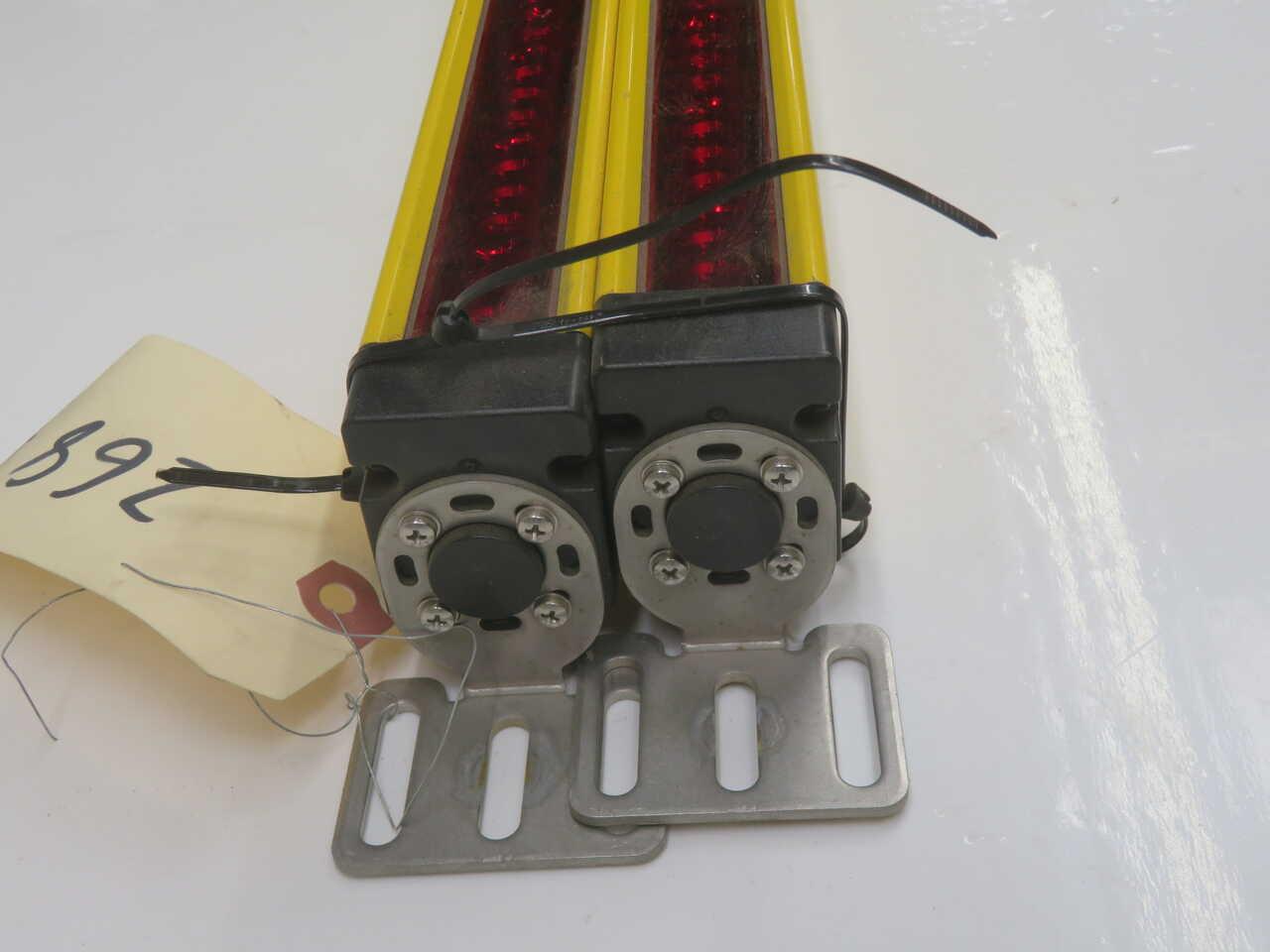 Omron #MS4800A-14-0760-X, Light Curtain Receiver Transmitter Pair