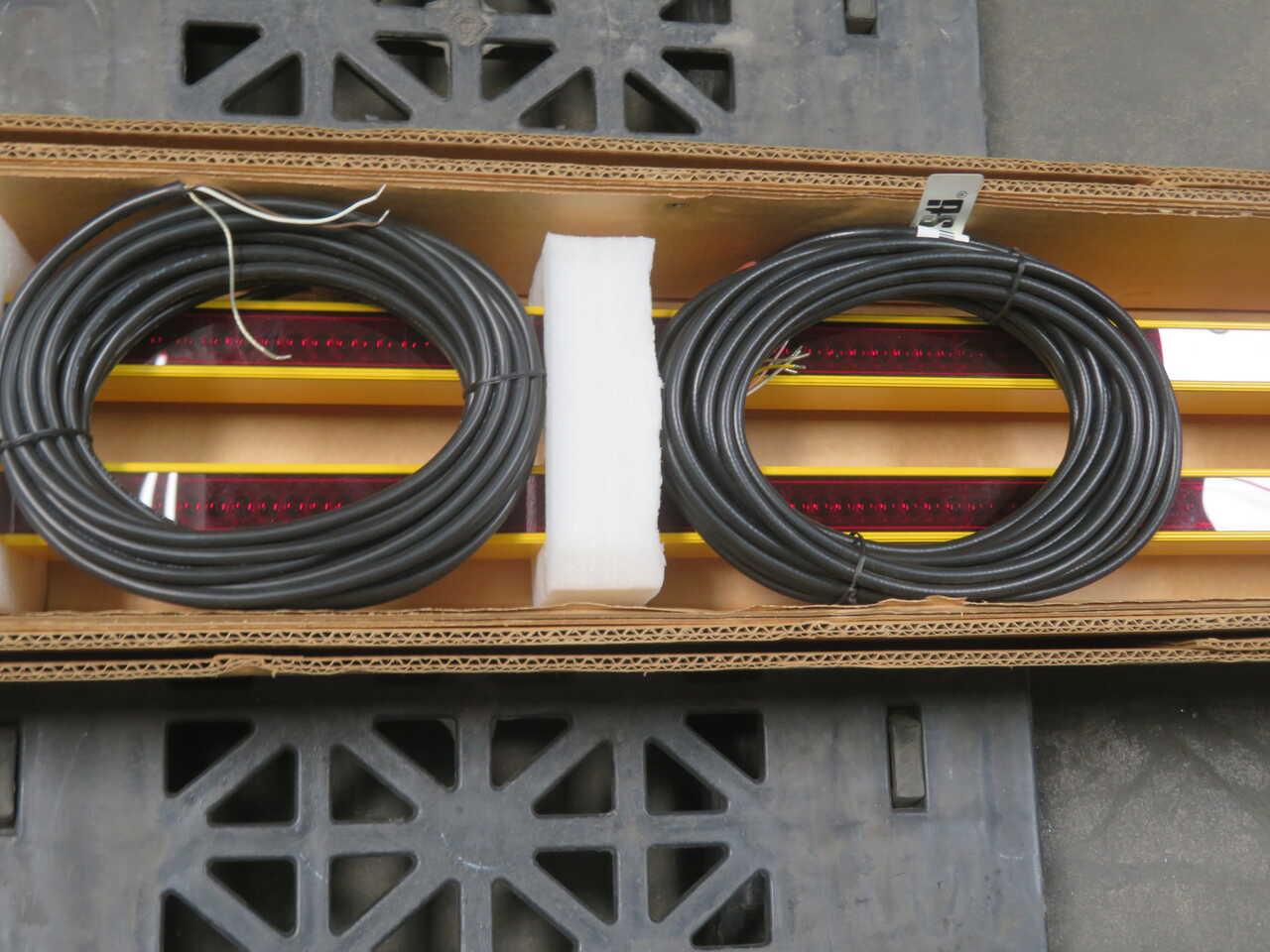 STI #MS46-30-2095-Q1-X, Light Curtain