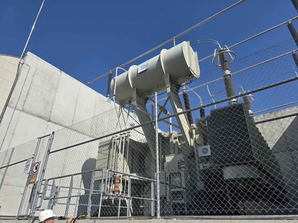 G.E. 50/67/84 MVA, 230 Kv, 13.8 Kv, YNd11 Transformer
