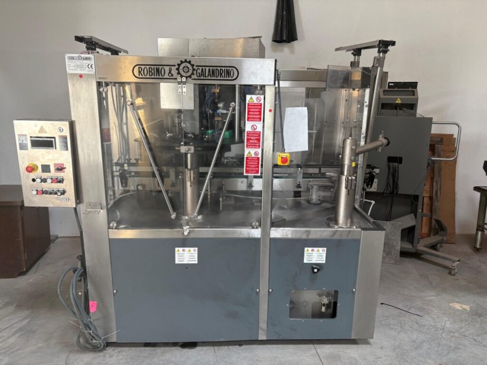 ROBINO & GALANDRINO WIRE HOODER W/ HOOD MAGAZINE DISPENSER