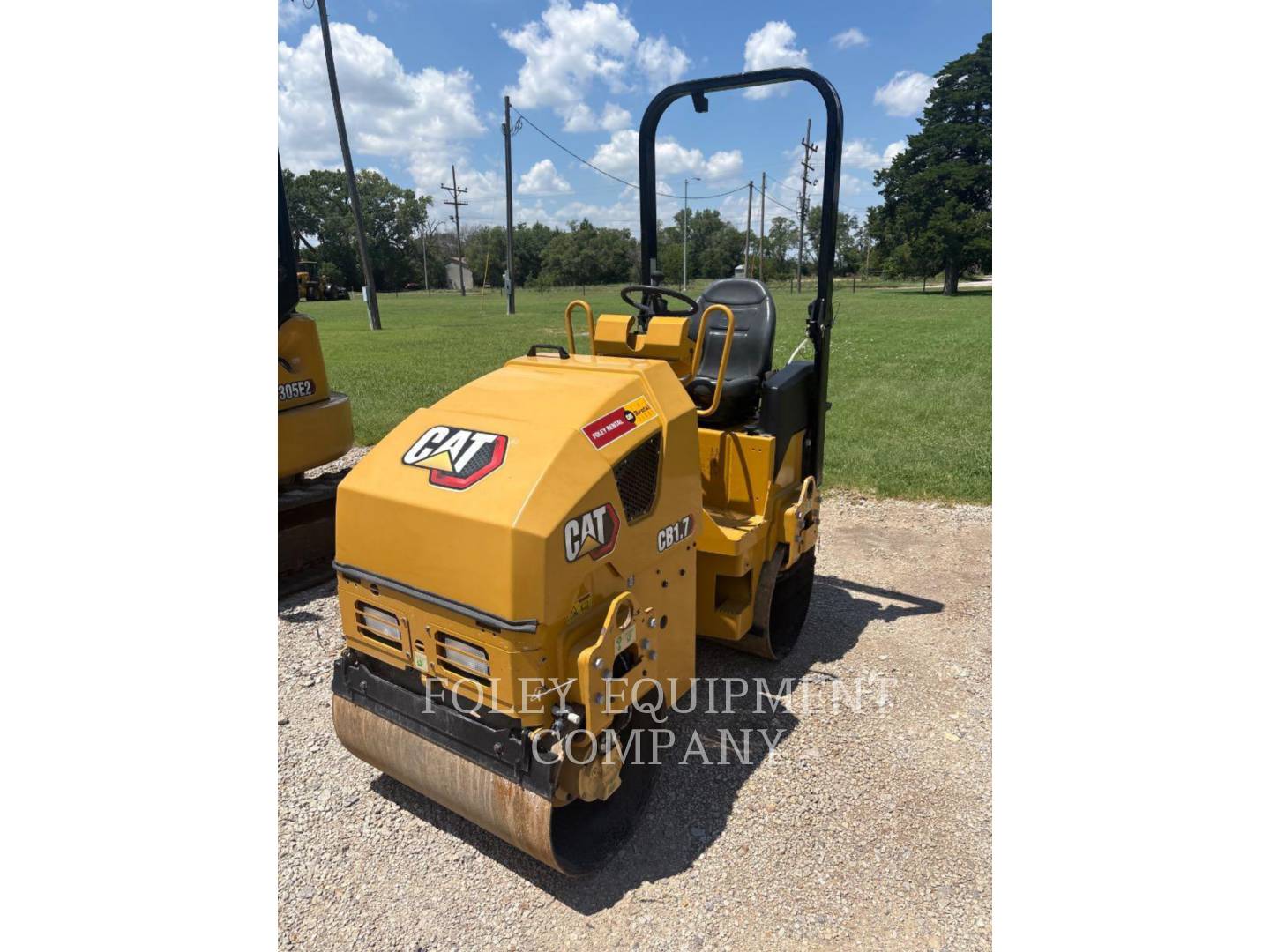 Caterpillar CB1.7-03, Compactor, 374 hours, S/N: 64301286, 2024
