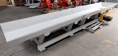 24"/33" wide x 17' long, Webster & Bennett, heavy duty vibratory conveyor, 7.5 HP