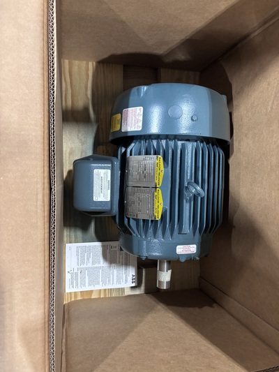 7.5 HP 3510 RPM Baldor-Reliance #07-0000-0879, Super-E severe duty 841XL motor, Frame 213T, 575 Volts, 3-Ph.