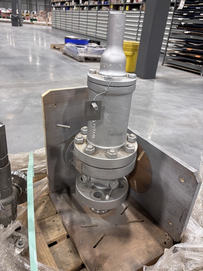1.5" Consolidated #1916-00D-2-N1MS-32, pressure safety valve, liquid service, 155 GPM, 2100 psig, flanged
