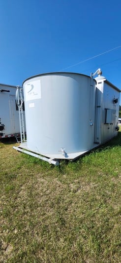 24" x 8' IPS, sweet vertical separator, 1480 psi, 2" meter run, w/ 100 bbl tank, skidded, housed, 2006