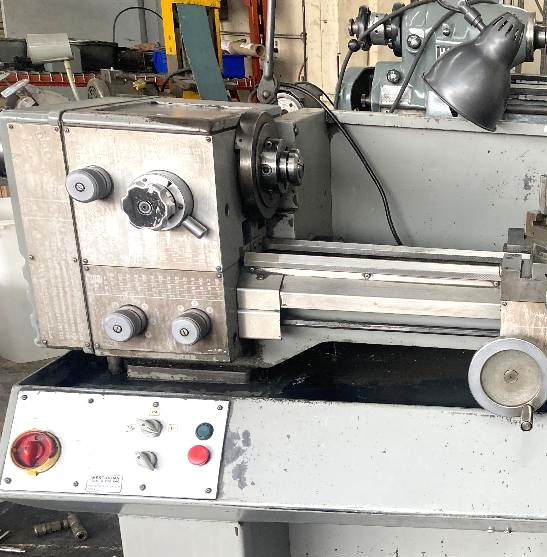 11" x 32" Clausing Colchester #M250, Toolroom Lathe, 5C