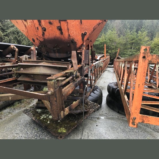 30" wide x 100' long Radial Stacking Conveyor, belt drive, Dodge TDT 6 shaft mount reducer, 30° idlers