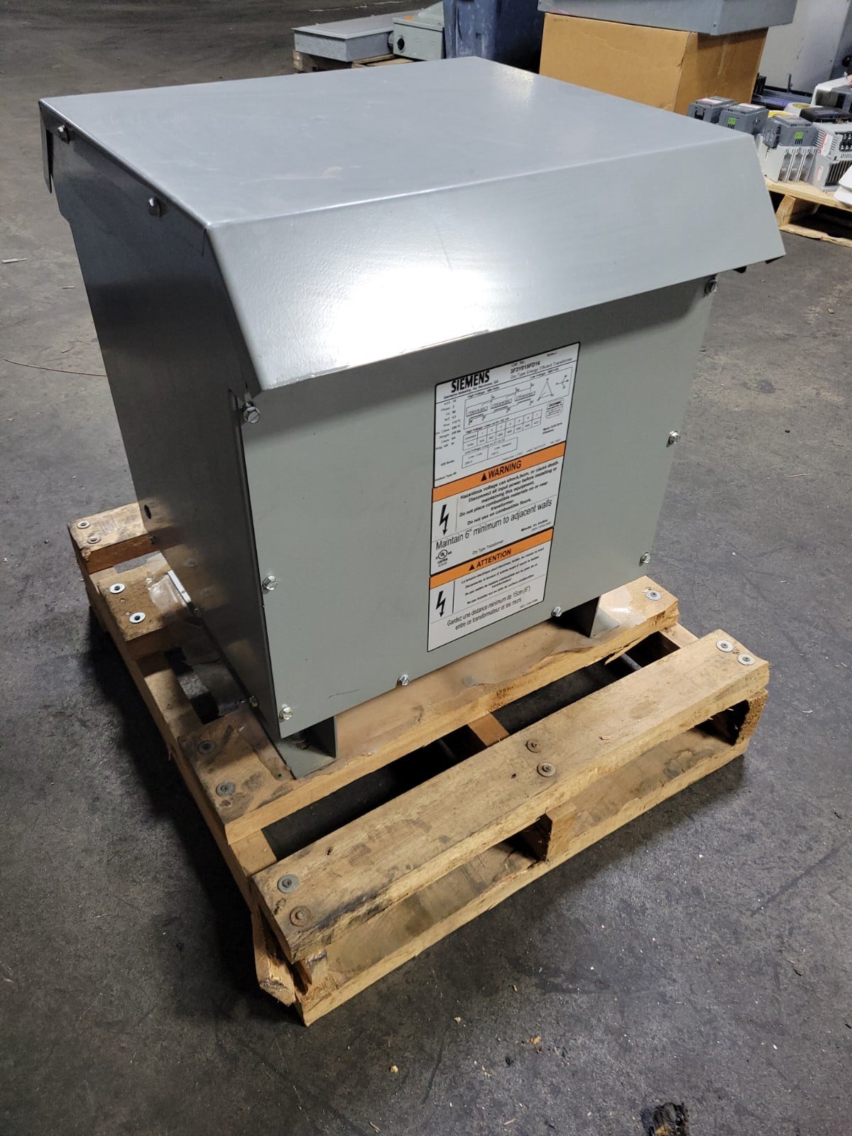 15 KVA 480 Primary, 208Y/120 Secondary, Siemens #3F3Y015FD16, Dry Type Transformer, 3 phase, 3R, Series J