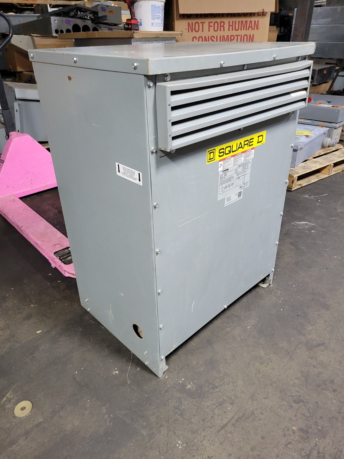 75 KVA 480 Primary, 208Y/120 Secondary, Square D #EX75T3H, Dry Type Transformer, 90.2-208.2A, 3 phase