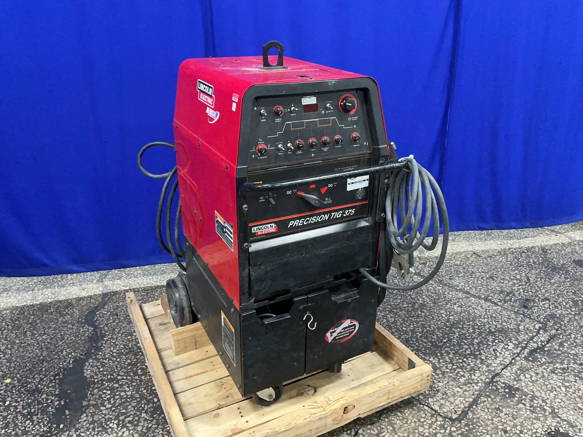 Lincoln Electric #Precision-TIG-375, TIG Welder, 375 Amps, foot pedal, 60 PSI, 1 Ph., 208/230/460 V. (3