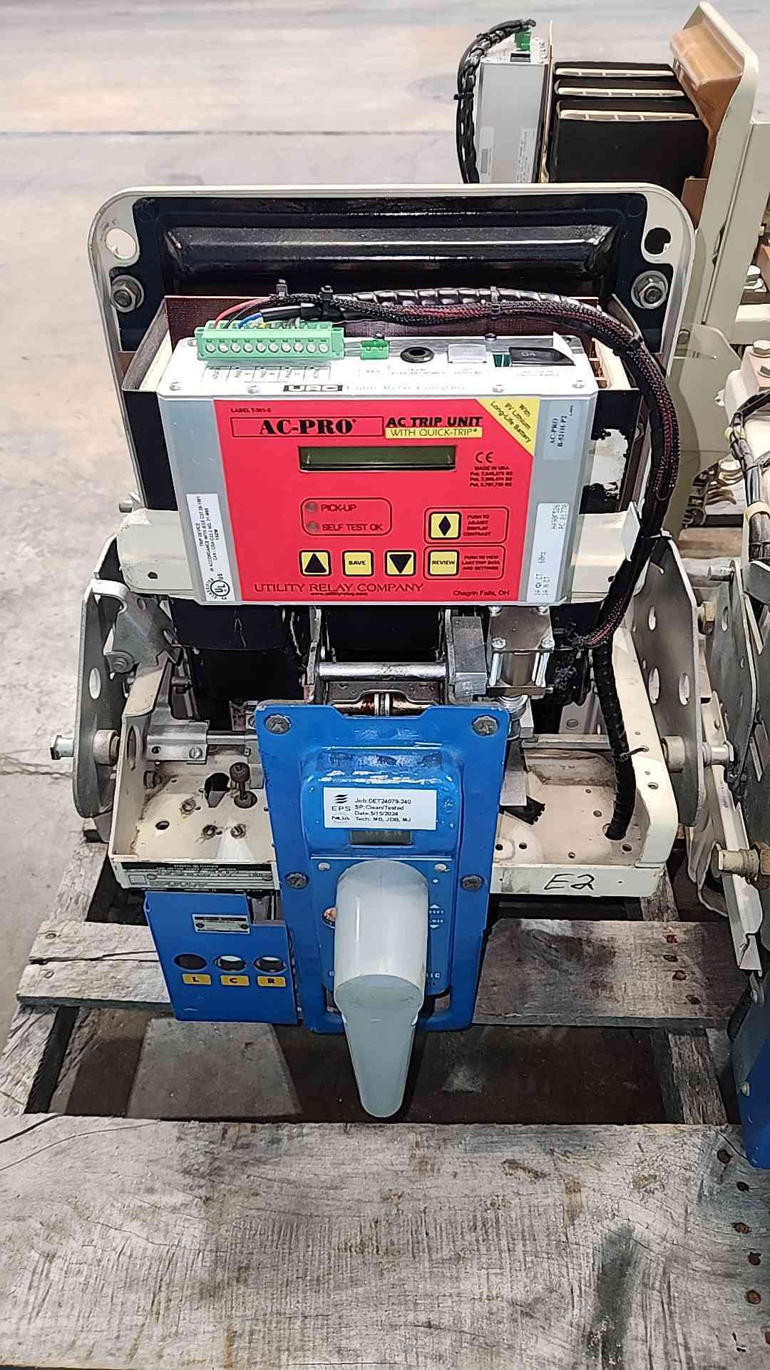 600 Amps, General Electric #AKU-2A-25-1, circuit breaker, drawout, AC-PRO trip unit, fused (3 available)