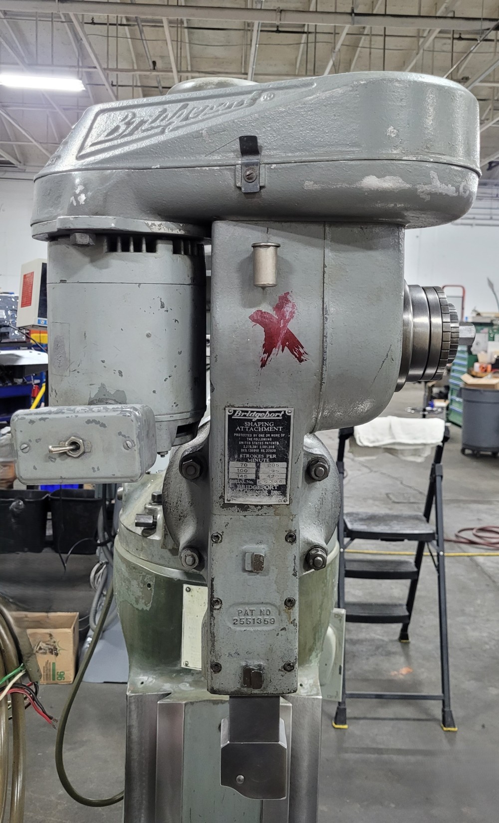 Bridgeport #E, shaping attachment, 4" stroke, 6 speeds, 70-420 SPM, 1/3 HP, 208-230/460 V.