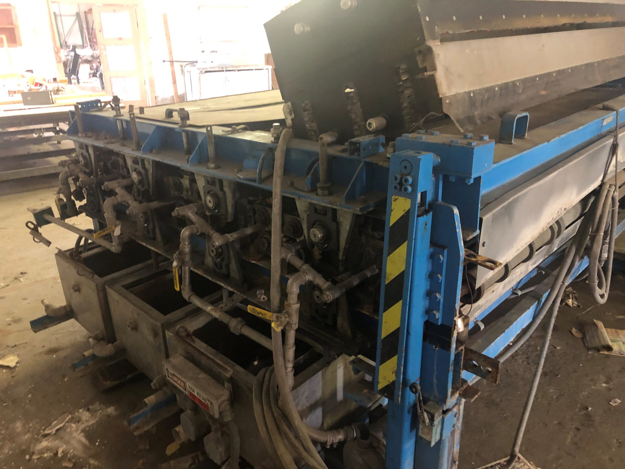 Billco, 84" 6 brush horizontal glass washer