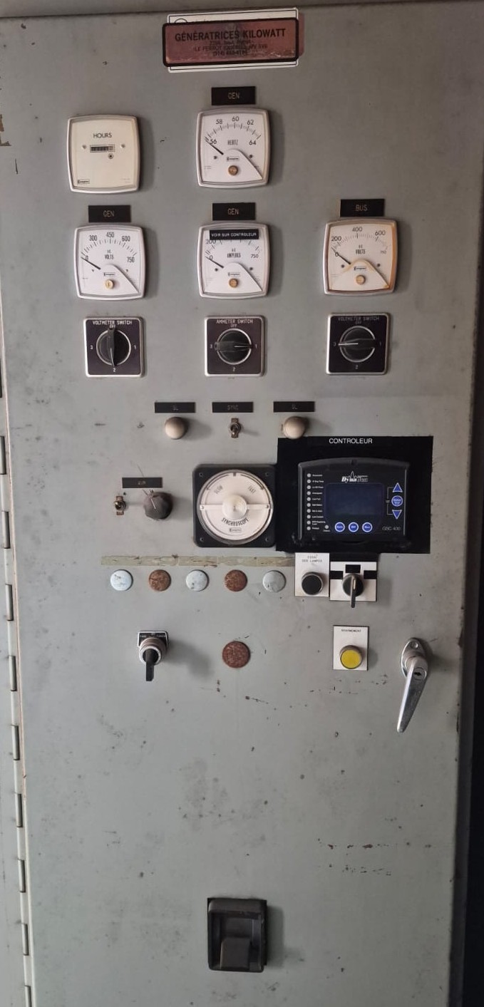 500 KW Cummins Ontario Ltd., trailer-mounted standby generator set, 625 kVA, at 0.8 PF, 347/600 Volts