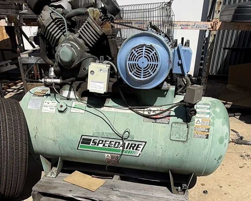 Speedaire, Two Stage Air Compressor, 120 gallon tank, 200 psi @ 650°F, 49 cfm @ 175 psi